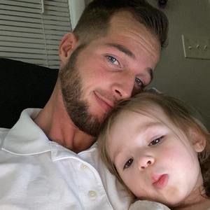 Meet your Posher, Dwight